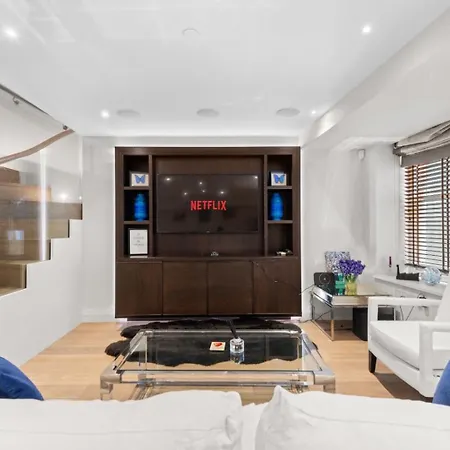 St James Park And Westminster Luxury Suite London Exterior photo